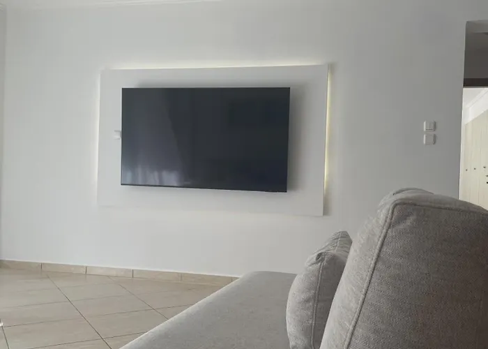 Pnoe Apartment *