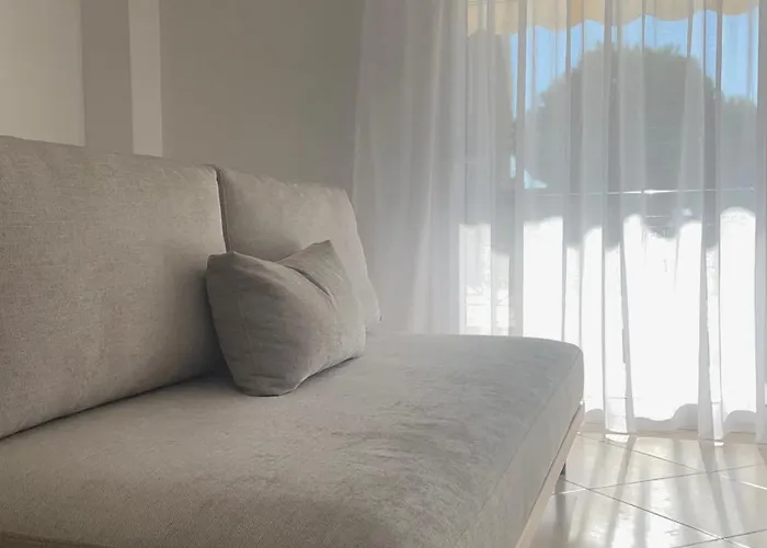 Pnoe Apartment